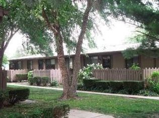 2644 Stratford Dr APT D, Springfield, IL 62704