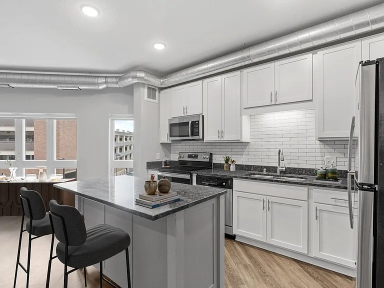 Tamarack - 1 Bed / 1 Bath - 778 Sq.Ft.