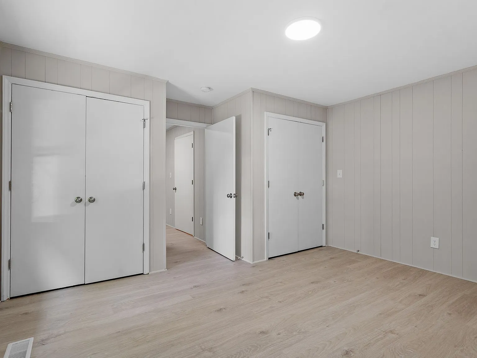 Newly Renovated Apartments near Downtown Durham — Photo 4