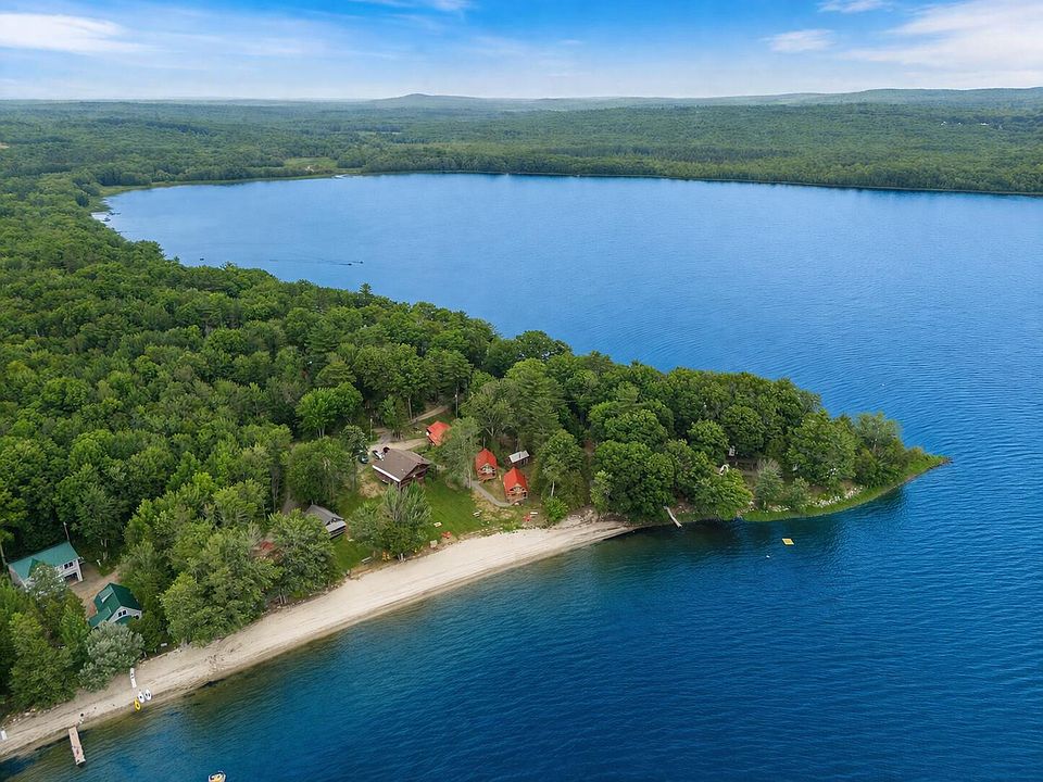 1st image of 8 Sand Beach Lane