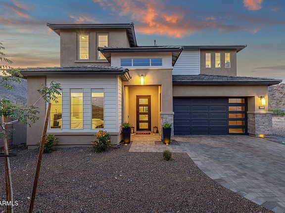 4th image of 21632 W HILLCREST Boulevard