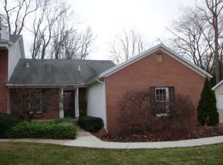 1820 Burrwood Cir, East Lansing, MI 48823