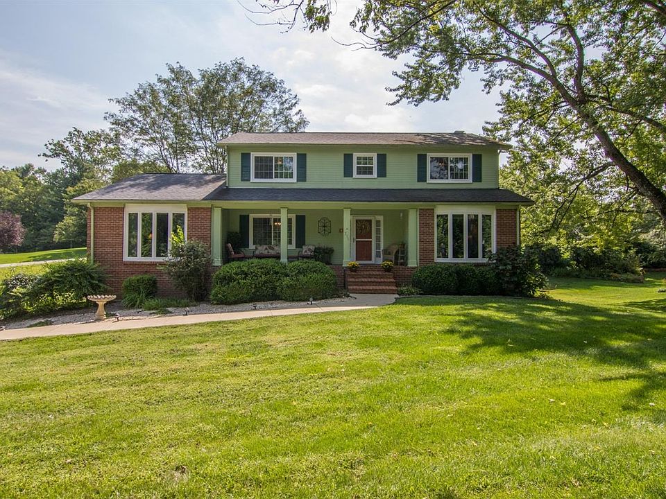 1st image of 239 Country Ln