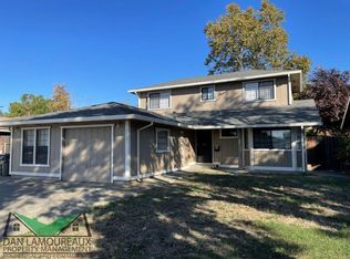 132 W Woodland Ave, Woodland, CA 95695