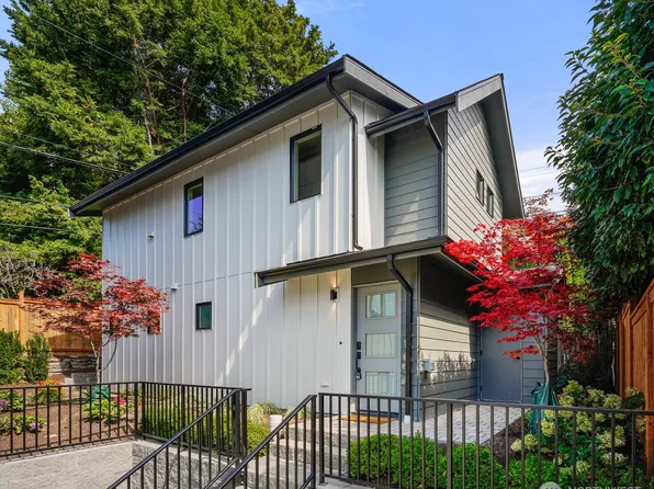 6030 41st Avenue NE, Seattle, WA 98115