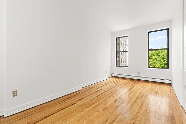 Sold by Compass | media 5