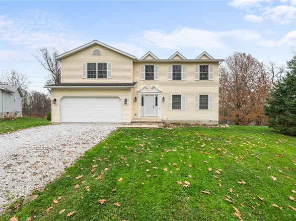 150 Ridge Top Cir, Doylestown, OH 44230