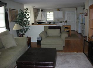 170 Summer St APT 5, Arlington, MA 02474