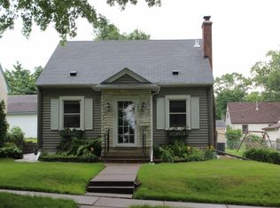 1992 Nebraska Ave E, Saint Paul, MN 55119