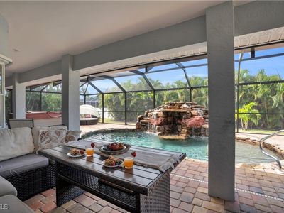 2724 Cape Coral Pkwy W, Cape Coral, FL, 33914