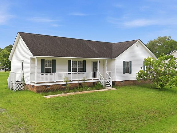 3rd image of 1312 Greenbranch Ln