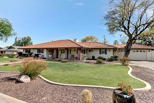 6821 E Vista Dr Photo 1