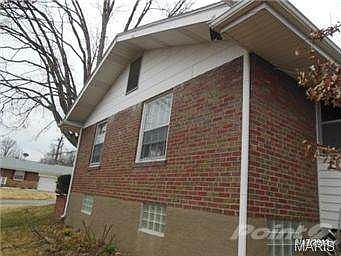 3rd image of 1215 Ensley Dr