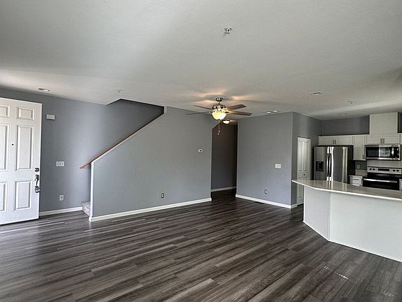 3rd image of 2480 Simmons St Unit B