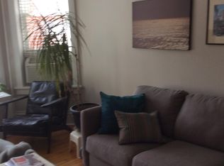 201 W 17th St APT B11, Dubuque, IA 52001