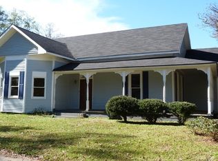 307 Knowles Ave, Lineville, AL 36266