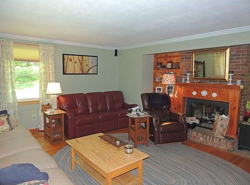 5th image of 13 Enfield Rd