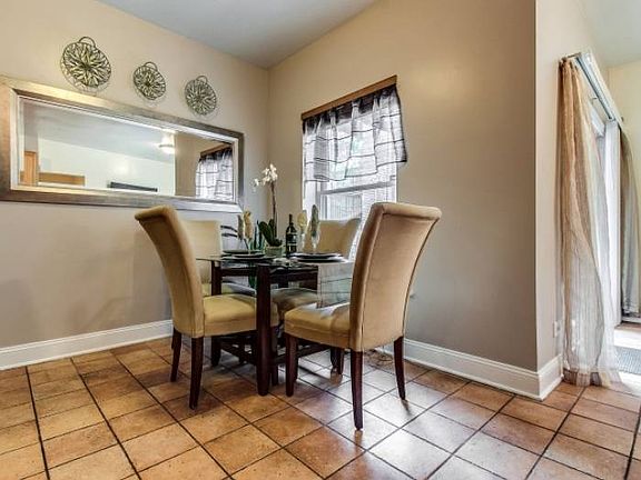 4th image of 6103 S Greenwood Ave APT 1