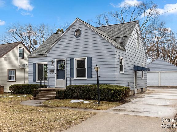 2nd image of 128 Lemyra St SE