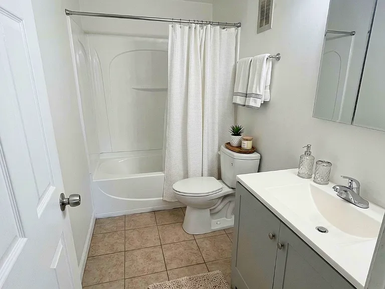 1052 Brittain Rd #1052 — Photo 6