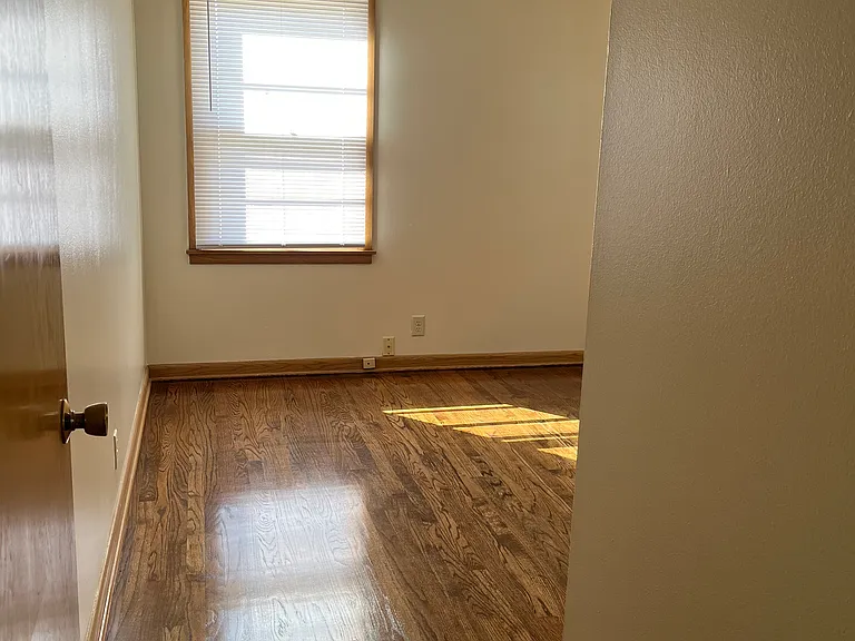 7009 W Tripoli Ave — Photo 4