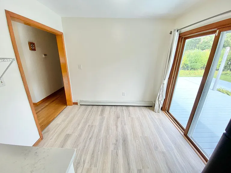 28 Alder Ln — Photo 4