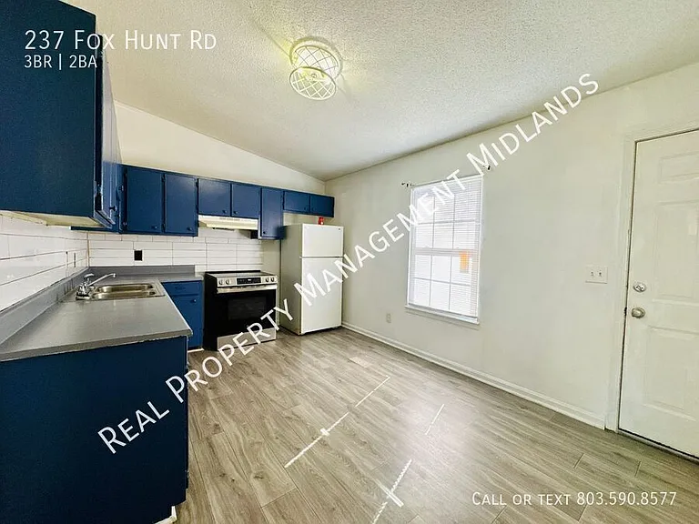 237 Foxhunt Rd — Photo 4