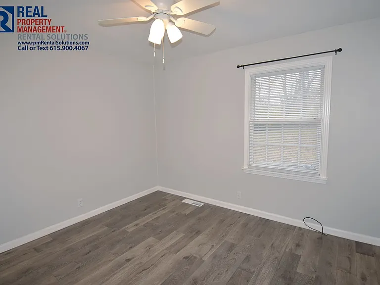 1003 W Clark Blvd — Photo 15