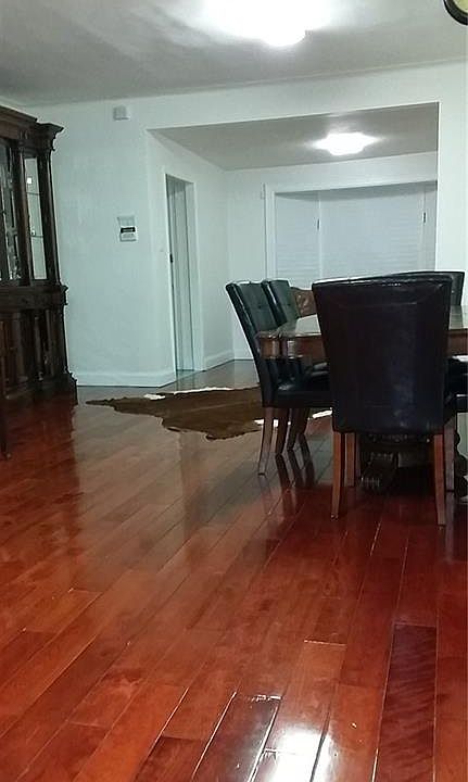 2nd image of 1467 E 26th St