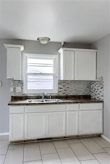 5120 N 48th St — Photo 13