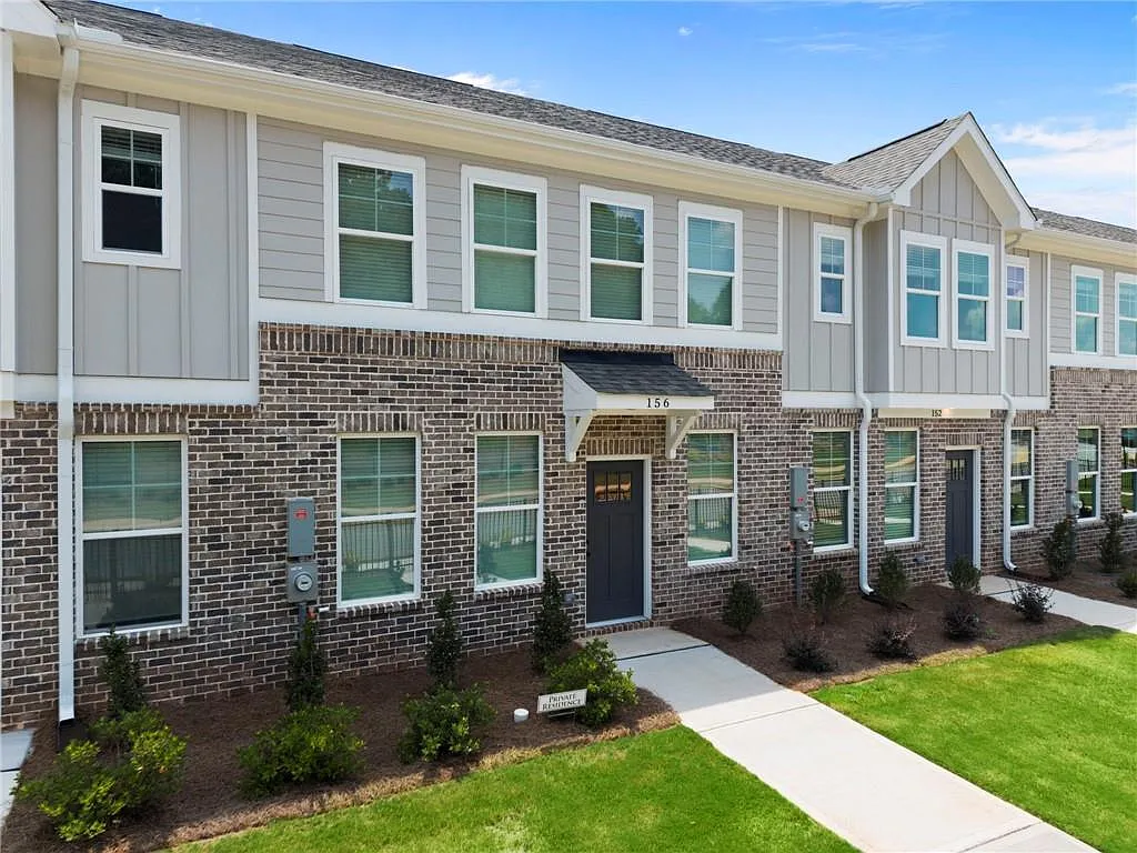 3 bed, 2.5 bath, 1792 sqft, $2,450 — Photo 3