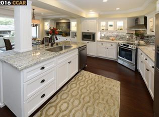 3341 Tice Creek Dr APT 4, Walnut Creek, CA