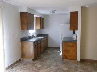 203 Roy Ave, Talent, OR 97540