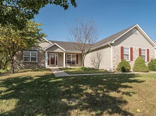 1248 Highland Circle Dr, Wentzville, MO 63385