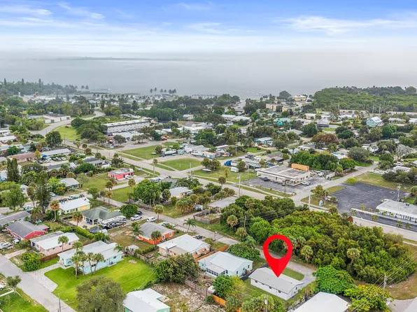 1772 NE 23rd Drive, Jensen Beach, FL 34957