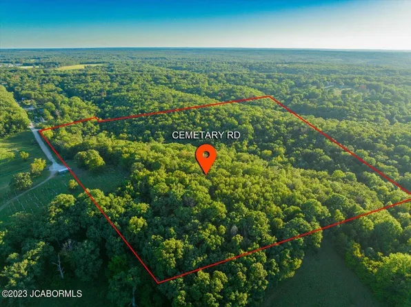 Cemetery Rd, Macks Creek, MO 65786