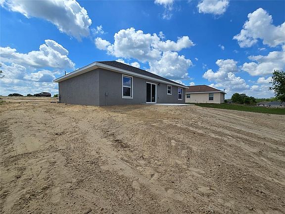 4th image of 251 Chestnut Rd