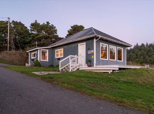 610 Deady St, Port Orford, OR