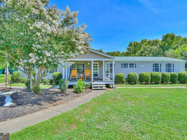 830 Neal Rd, Commerce, GA 30530