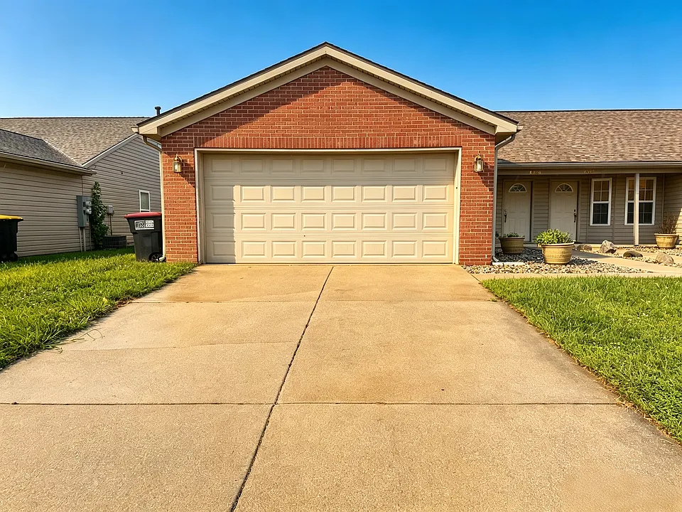 2364 Hopkins Dr