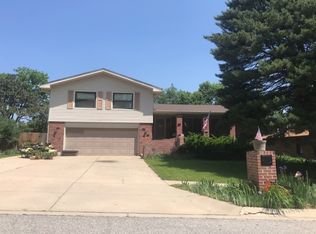 6016 Kenwood Rd, Lincoln, NE 68516