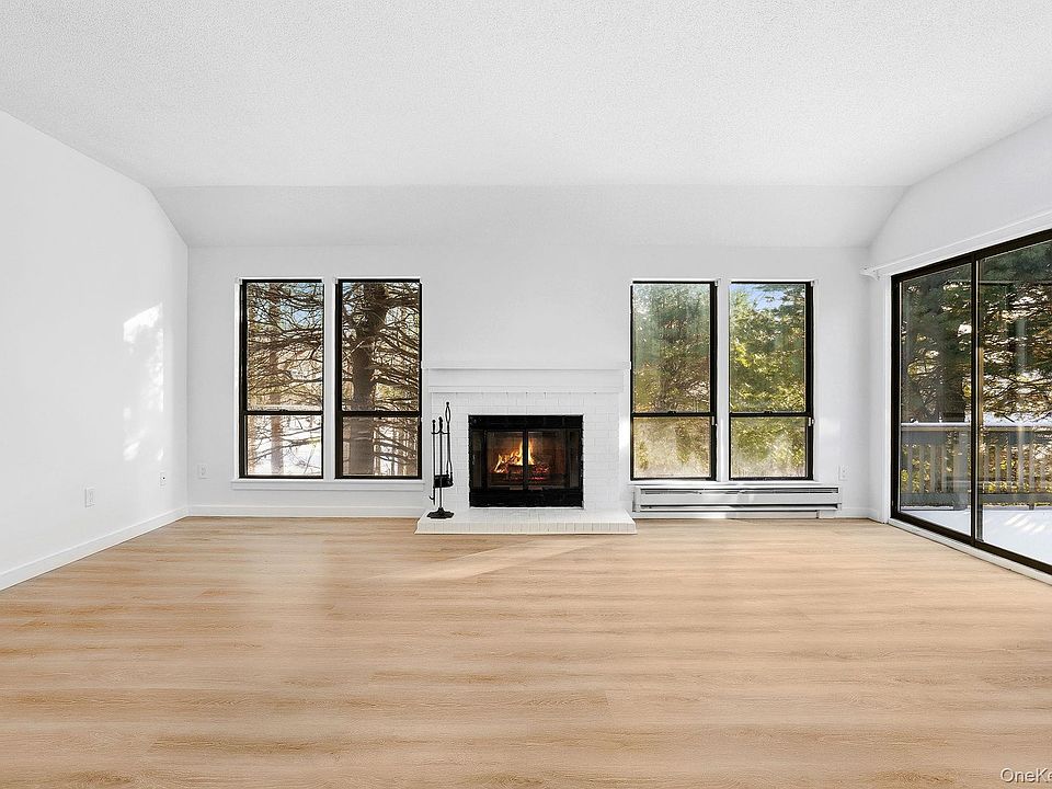 1st image of 578 Heritage Hills #D