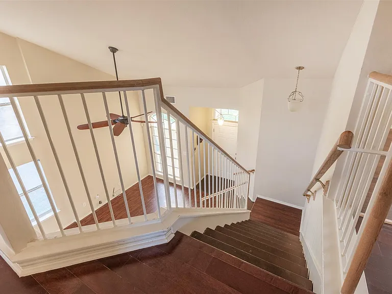 7700 Portland Trl — Photo 27