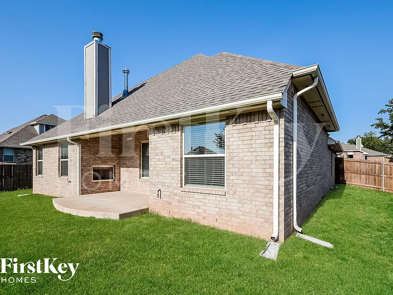 2809 Cypress Springs Blvd — Photo 14