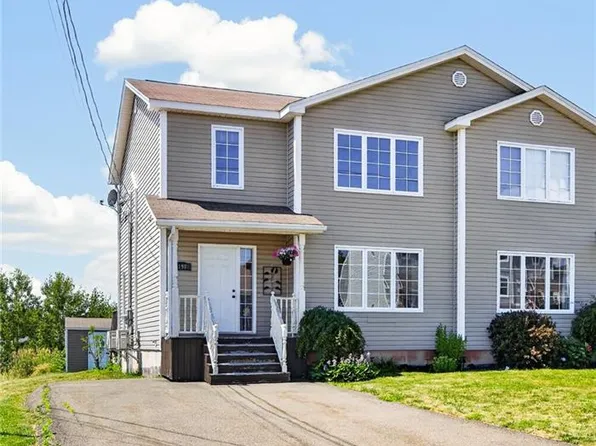 198 Penrose St, Moncton, NB E1E 4W6