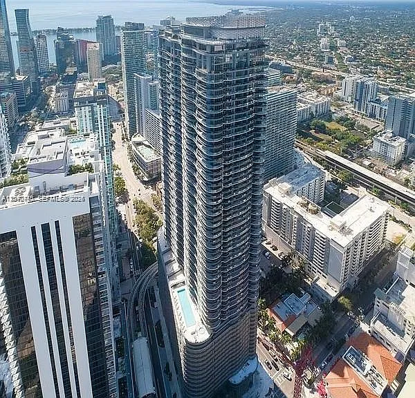1000 Brickell Plz #4906 — Photo 24