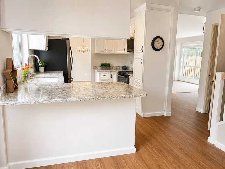3330 Ward Ct — Photo 11