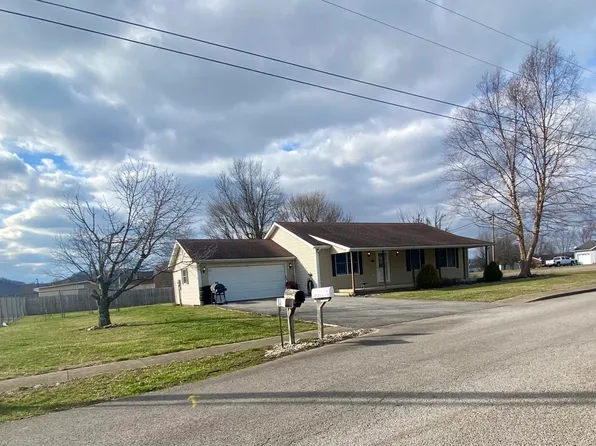 29 Watkins Ave, Stanford, KY 40484