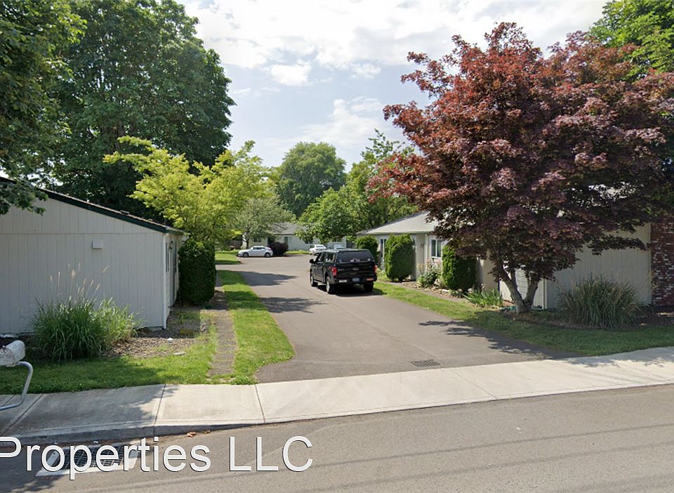 1st image of 543 N Cedar St #9535315