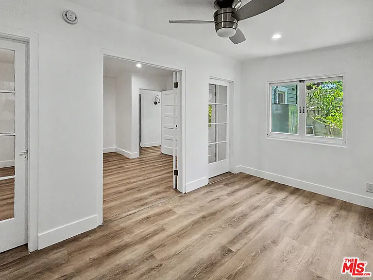 2139 Holly Dr — Photo 18